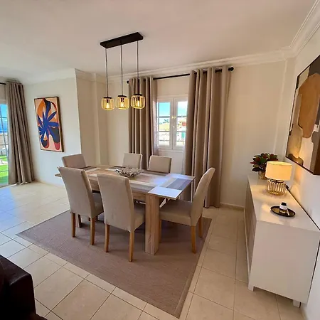 Adassa - Exclusive In El Madronal Tatil Evi