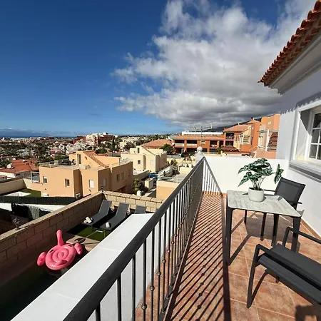 El Madroñal 18 *