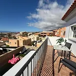 El Madroñal 18 *