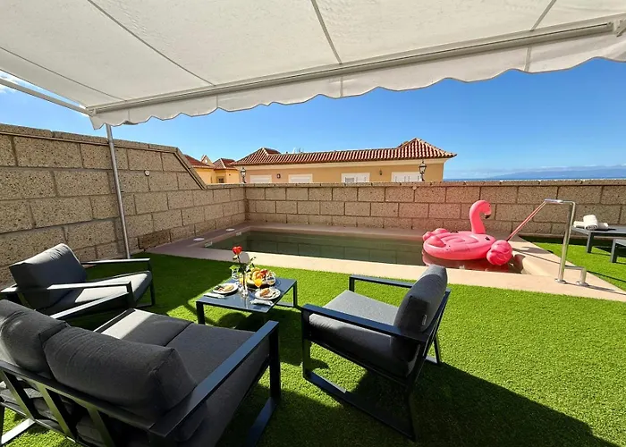 Adassa - Exclusive In El Madronal Tatil Evi *