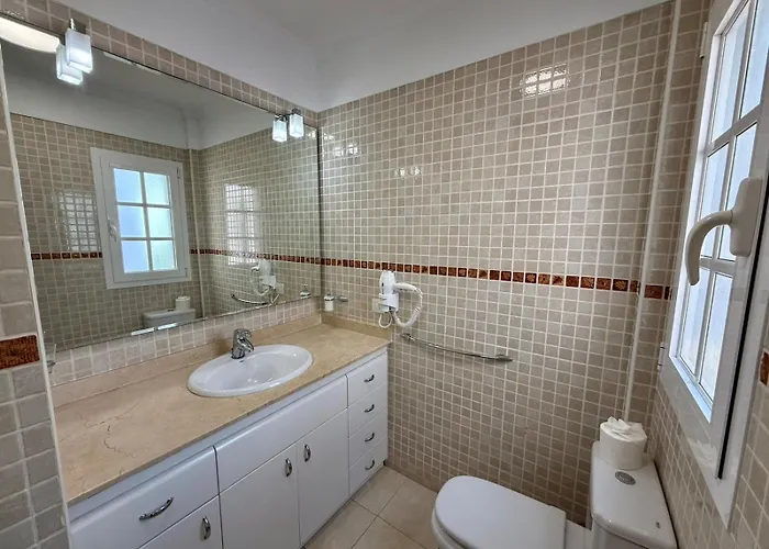 Tatil Evi Adassa - Exclusive In El Madronal *